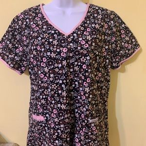 Cherokee Scrub Top